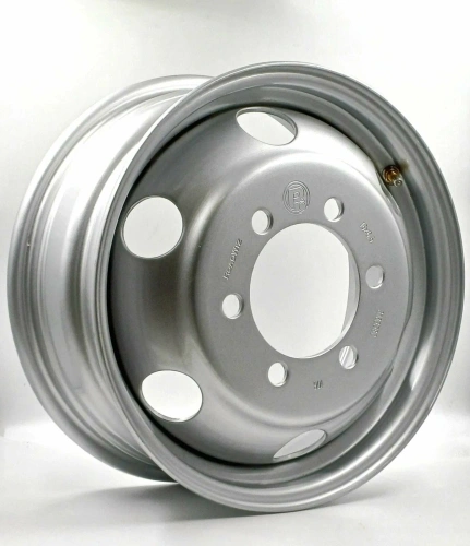 Колесный диск ГАЗ Sobol NN 6.5x16/6x170 D130 ET106 Silver купить в Самаре фото №1